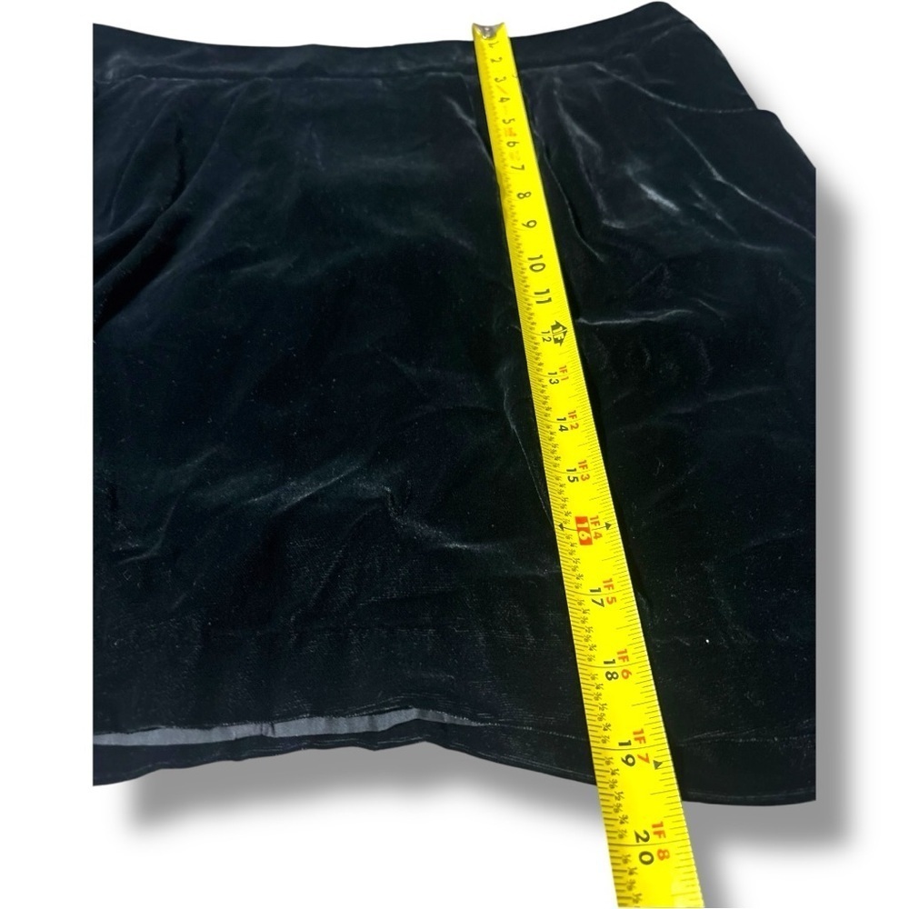 GAP Size 12 Women’s Black Velour A-Line Mini Skirt NWT - Picture 6 of 15